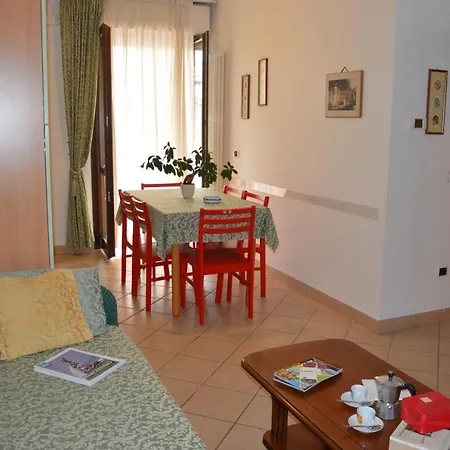 Lägenhet Pineta 22 Casa Al Mare *