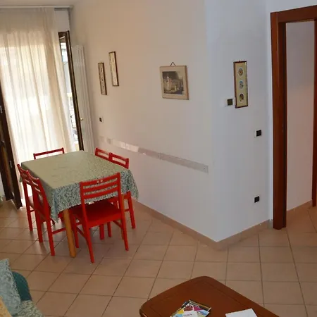 Lägenhet Pineta 22 Casa Al Mare *